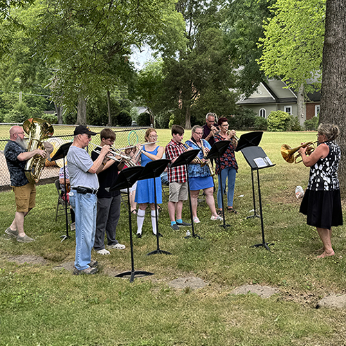 Kernersville Moravian Band plays outdoors